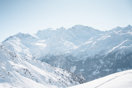 5 Outdoor-Winteraktivitäten in der Schweiz - NIKIN EU