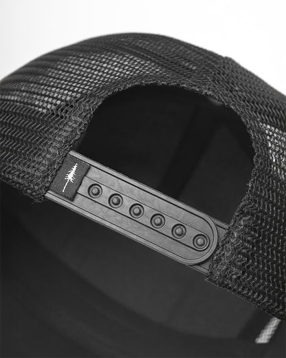 TreeCap 7Panel Trucker Black